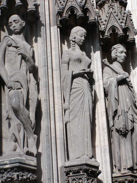 Cathedal Women Statues